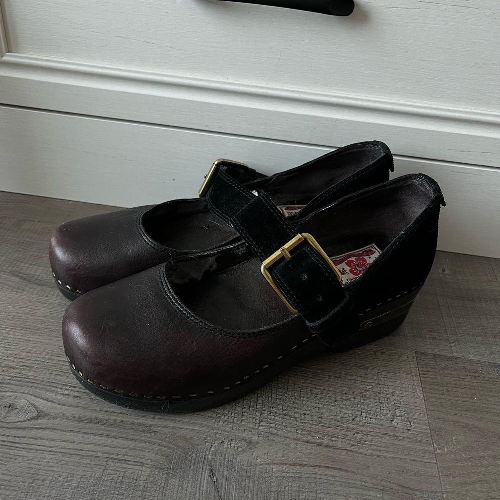 Lucky Brand Mary Jane Clog in Dark Brown with Black Strap